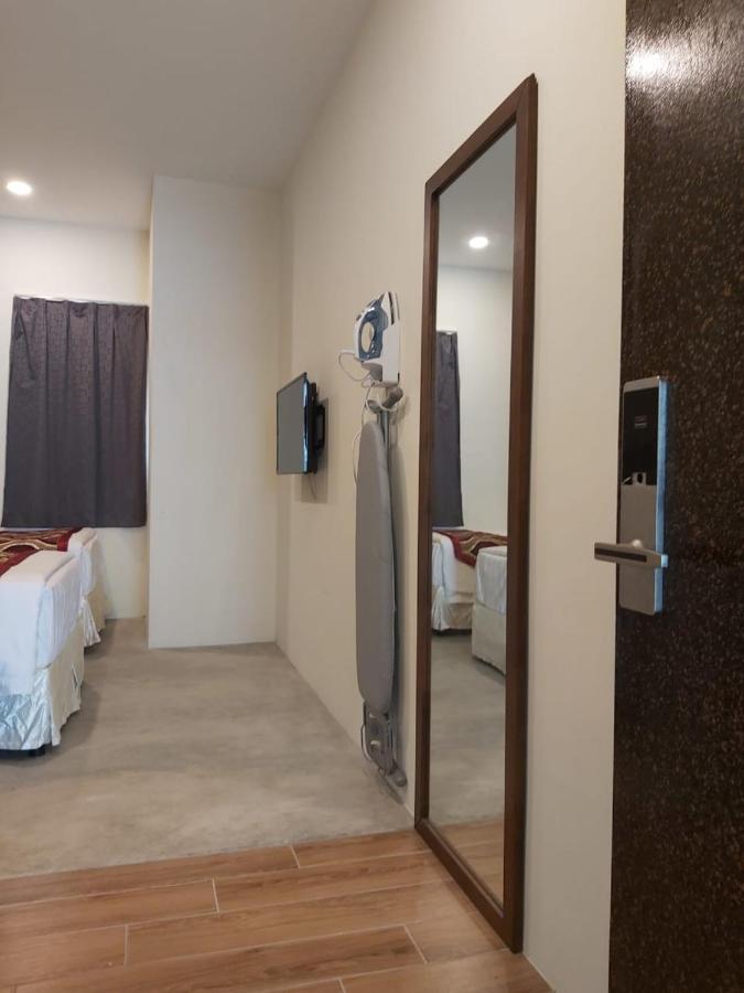 Kb Hotel Kepala Batas  Exterior foto
